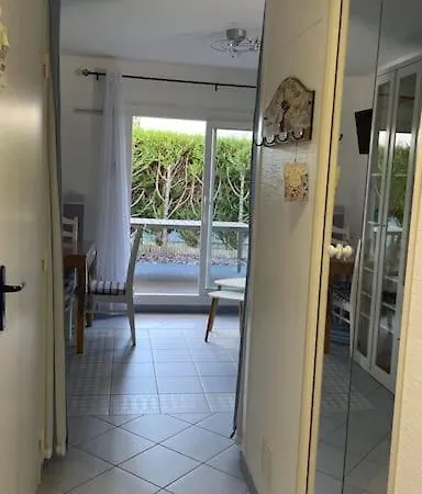 Au Grand Palmier T2 Apartment